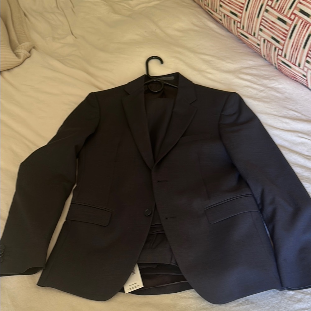 Calvin Klein Suit size 40